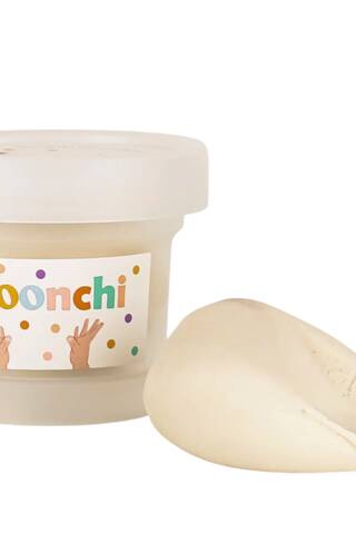 Eco-friendly Noonchi Play-Doh. SPF 50+ white.