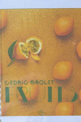 Фрукты. Fruits