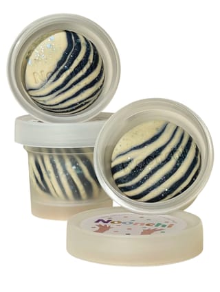 Экологически чистый пластилин Noonchi. Suzy the Zebra grey