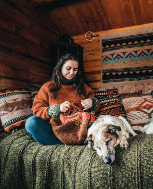 wild interiors. Cozy Norwegian knitting for the adventurous