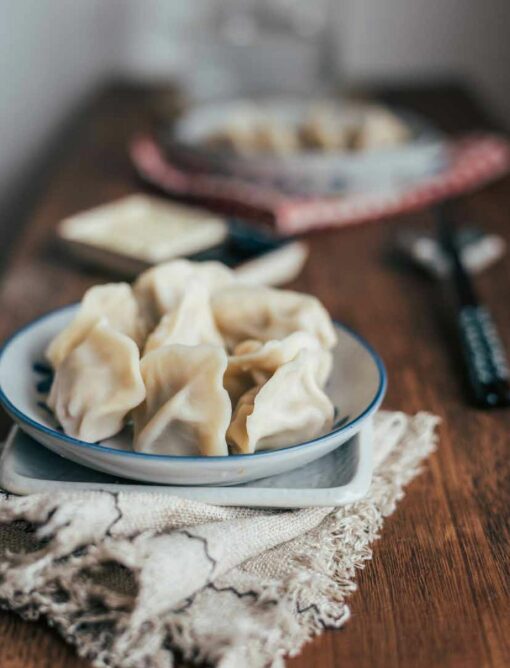 Lieliska ķīniešu virtuve: liels ceļojums un 300 receptes no Ķīnas